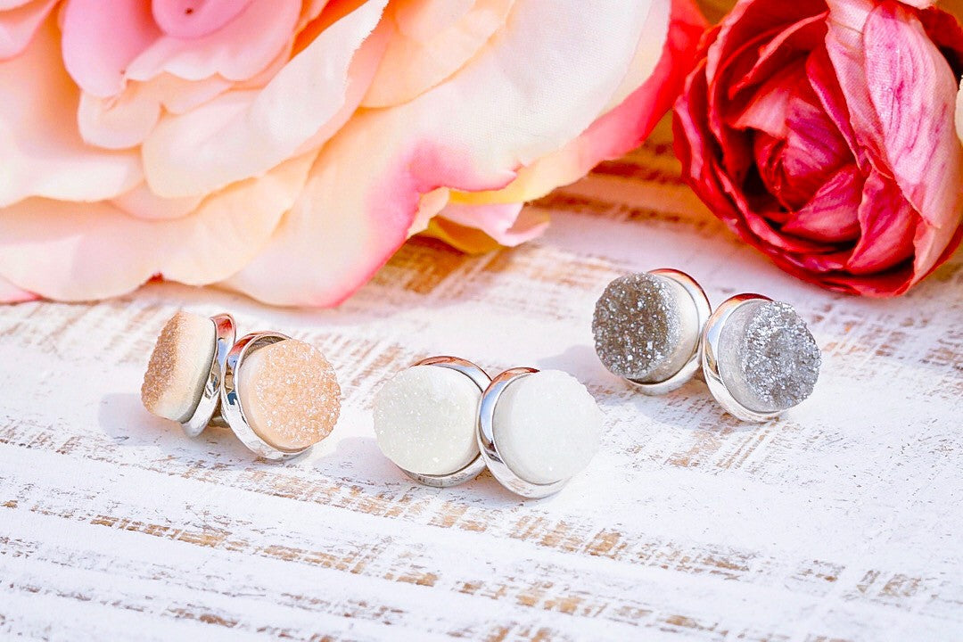 Stone Collection - Silver Quartz Earrings Set