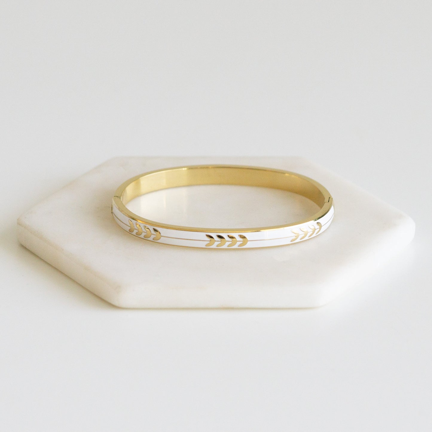 Aro Collection - Ashen Bracelet
