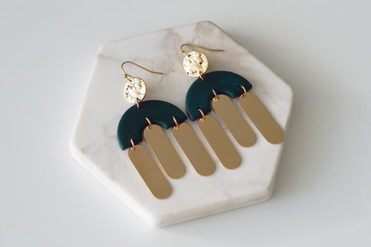 Kissa Collection - Hunter Earrings